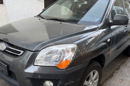 Kia Sportage 229.000 km 1.999 &euro; München 81829