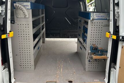 Ford Transit Custom 63.559 km 19.990 &euro; München 81825