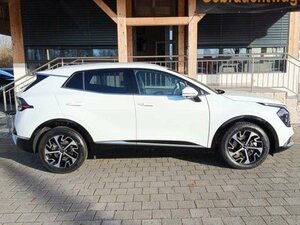 Kia SPORTAGE 1.6T 48V 2WD DCT SPIRIT |DRIVE 21.935 km 30.990 € Höhenkirchen-Siegertsbrun 85635