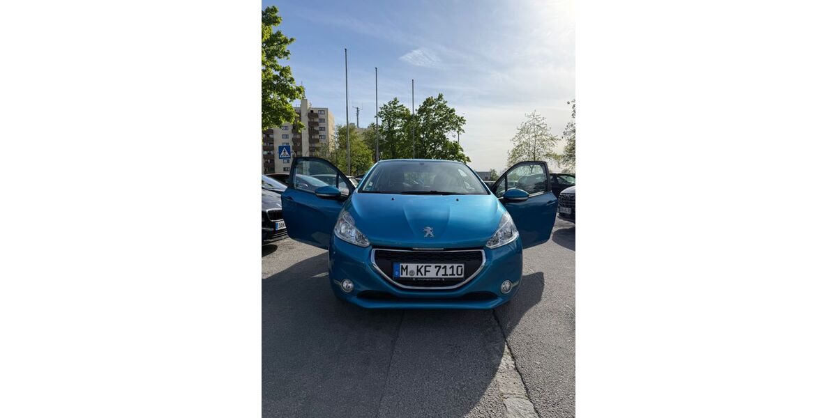 Peugeot 208 145.521 km 4.400 &euro; Karlsfeld 85757