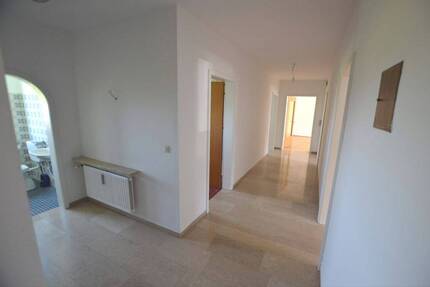 Wohnung Oberpframmern - 4 Zimmer, 125 m&sup2;, 1.550&euro; | Angebot:26874886