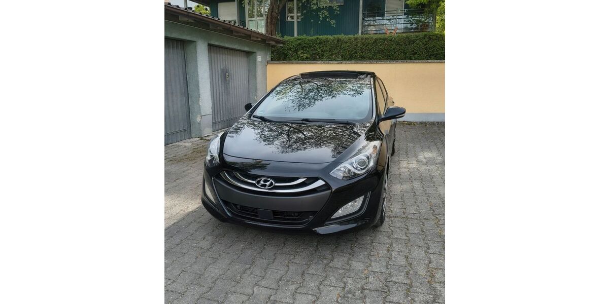 Hyundai i30 152.000 km 8.450 &euro; Fürstenfeldbruck 82256