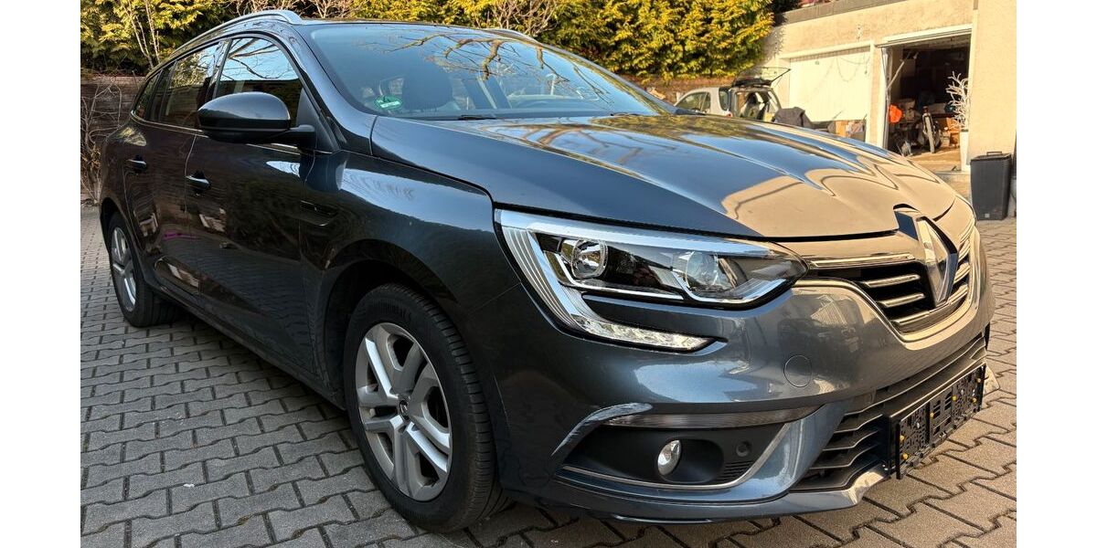 Renault Megane 124.600 km 9.990 &euro; Puchheim 82178