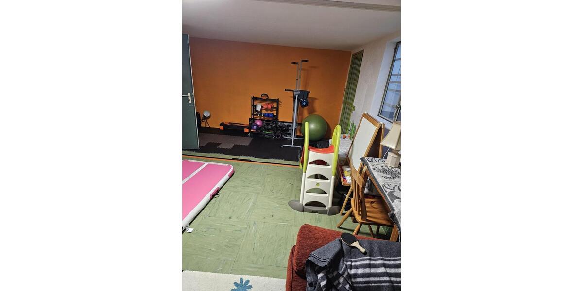 Reihenhaus Emmering - 5 Zimmer, 144 m&sup2;, 2.500&euro; | Angebot:24765772