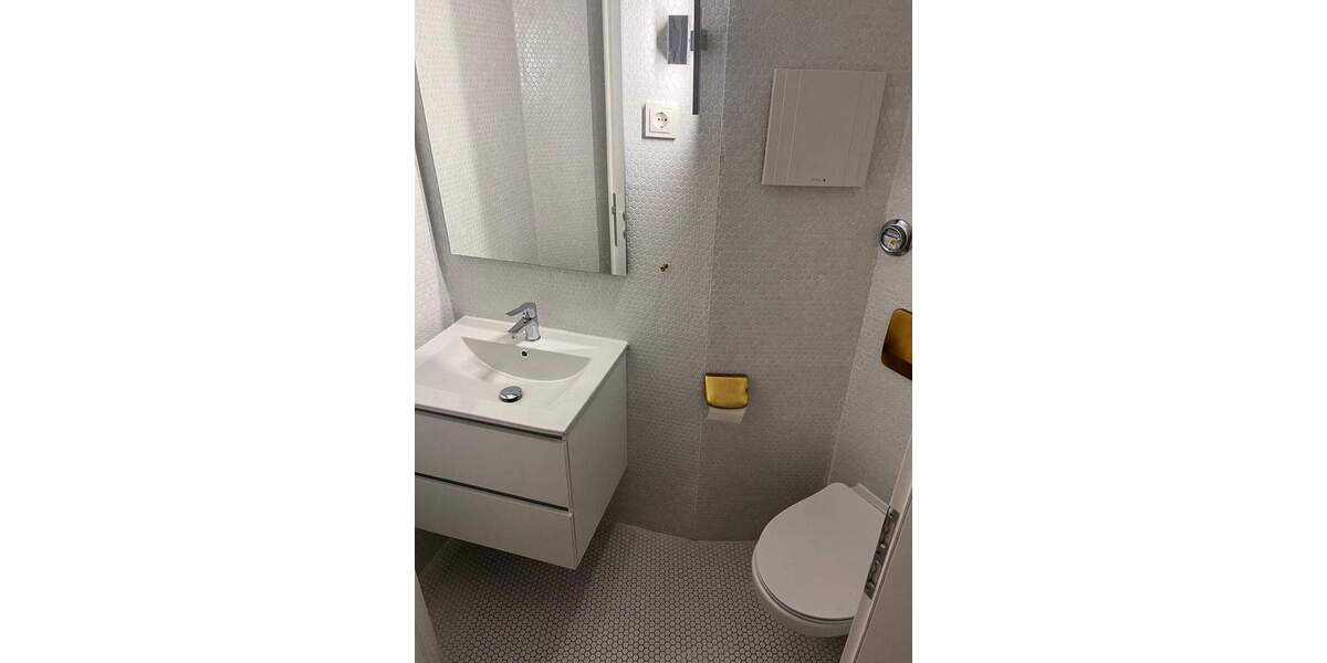 Etagenwohnung München Schwanthalerhöhe - 3 Zimmer, 110 m&sup2;, 1.990&euro; | Angebot:26343935