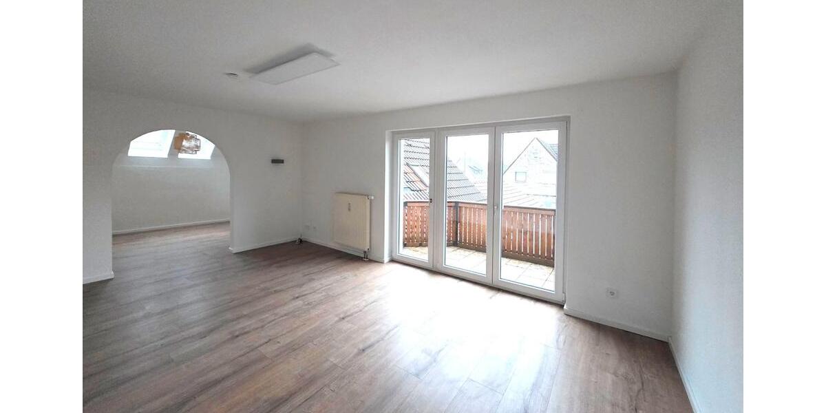 Etagenwohnung Ismaning - 4 Zimmer, 96 m&sup2;, 1.590&euro; | Angebot:26152257