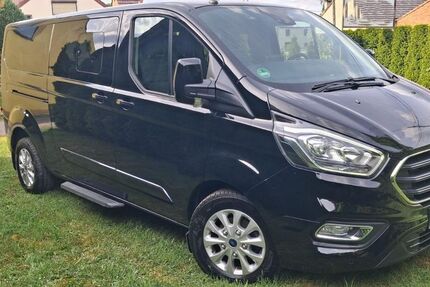 Ford Tourneo Custom 144.256 km 26.900 € Aschheim 85609