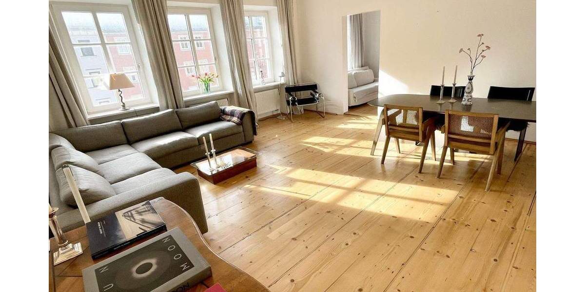 Lehel am Isartor. Zentrale Bestlage. Neu hochwertig möblierte 4 Zimmer. Großer Garten. Ab 3 Monate 4 zimmer