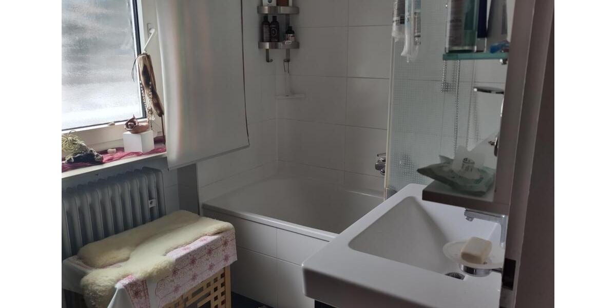 Suchst du ein WG Zimmer für ca 6 Monaten in der Nähe von München? 1 zimmer