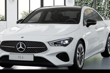 Mercedes-Benz CLA 220 9.900 km 40.900 &euro; München 80636
