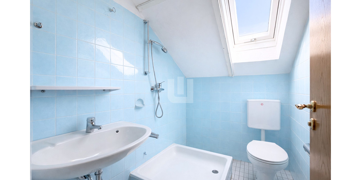 WINDISCH IMMOBILIEN - Renovierungsbedürftiges RMH mit viel Potential in familienfreundlicher Lage - Reihenmittelhaus Olching / Geiselbullach Geiselbullach | Angebot:25852870
