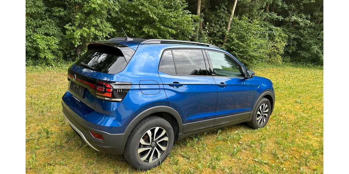VW T-Cross 76.096 km 17.000 &euro; Putzbrunn 85640