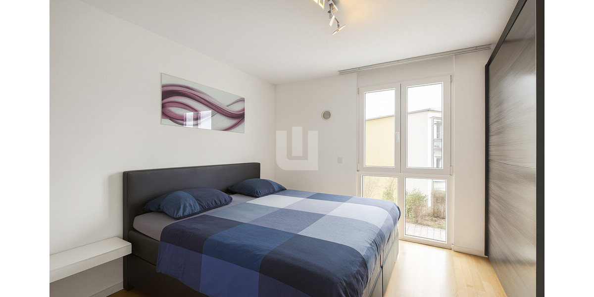 WINDISCH IMMOBILIEN - Neuwertige 3-Zimmer Wohnung mit EBK und Balkon zentral in Gröbenzell 3 zimmer