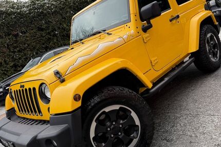 Jeep Wrangler 210.000 km 19.980 &euro; München 81827