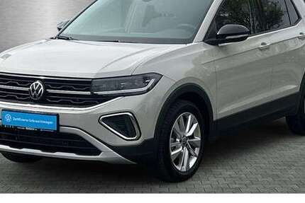 VW T-Cross 5.630 km 26.870 &euro; Fürstenfeldbruck 82256