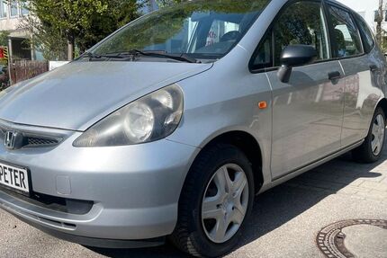 Honda Jazz 110.000 km 600 &euro; Riemerling 85521