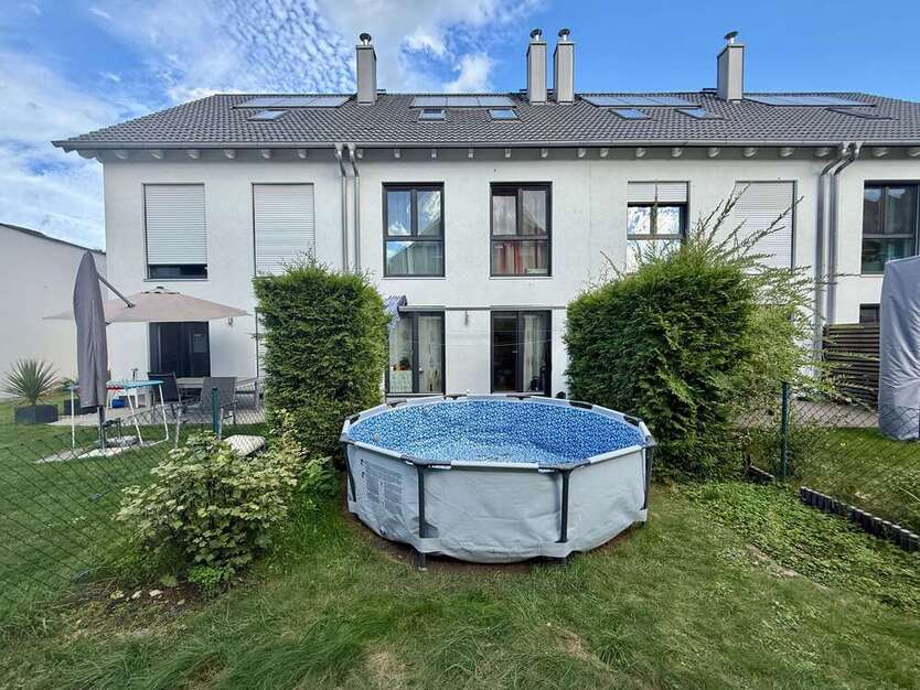 Haus zum Mieten in Anzing 1.860 € 113.55 m²