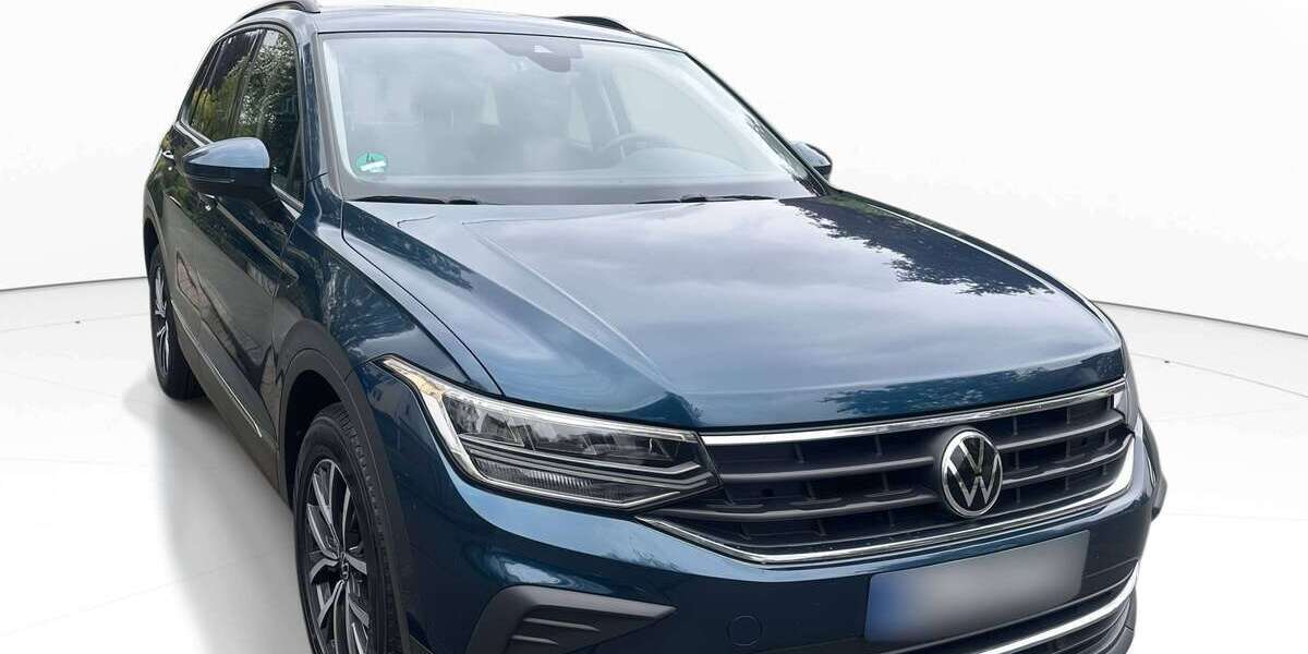 VW Tiguan 89.900 km 19.700 &euro; München 82031