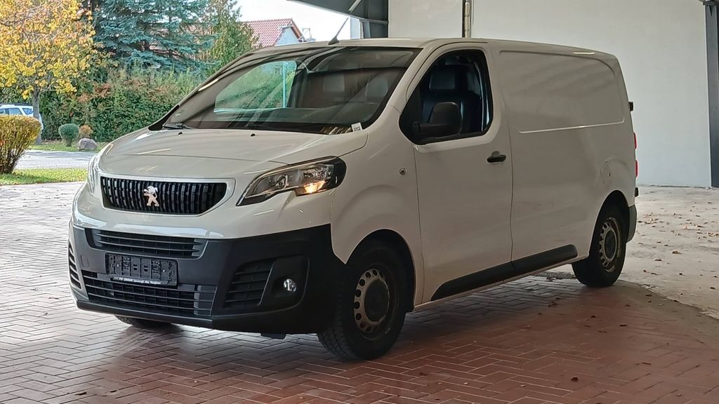 Peugeot Expert 132.000 km 11.900 € München 81243