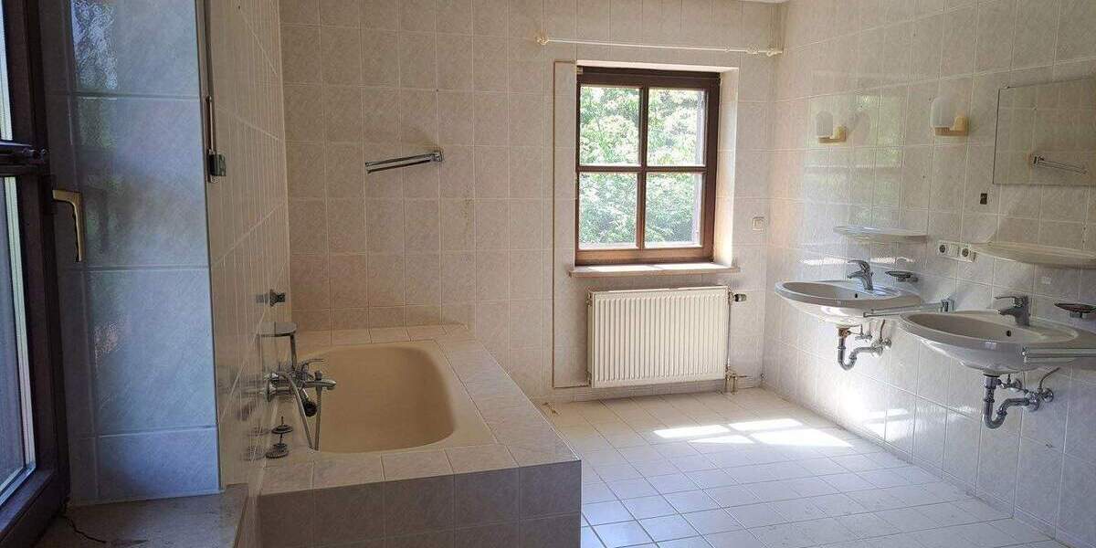 Einfamilienhaus Grünwald - 7 Zimmer, 268 m&sup2;, 2.990.000&euro; | Angebot:25760533