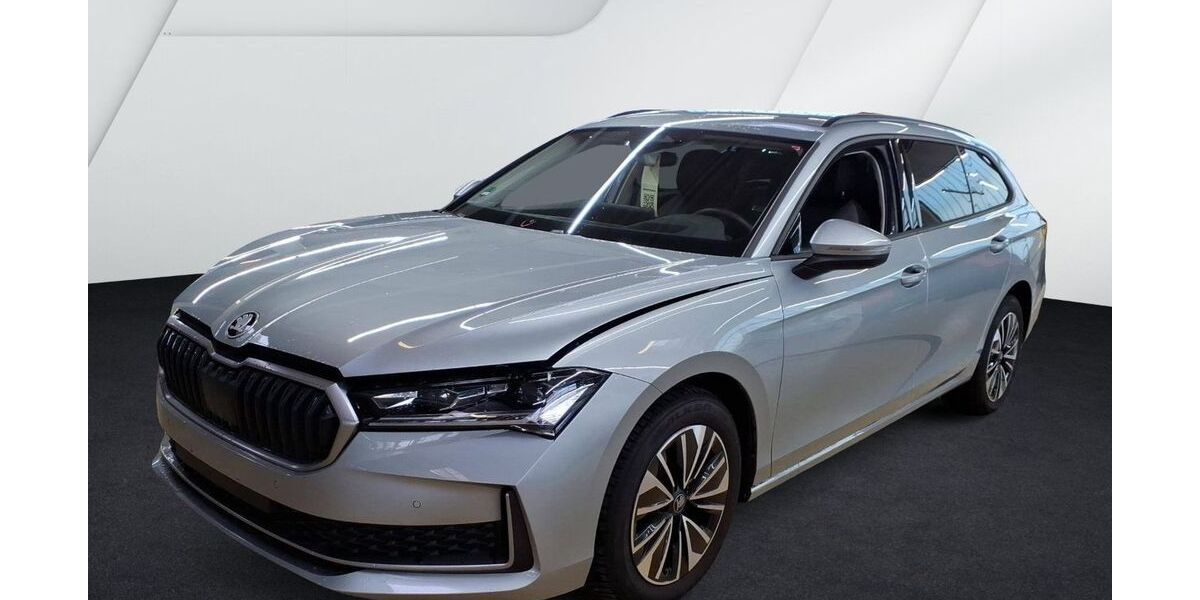 Skoda Superb 17.241 km 38.530 &euro; Wolfratshausen 82515