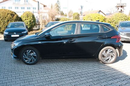 Hyundai i20 67.900 km 12.500 &euro; Sauerlach 82054