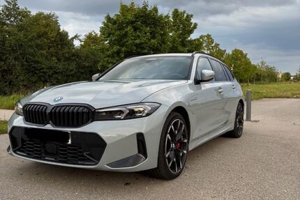 BMW 330 9.800 km 53.500 € Kirchheim 85551