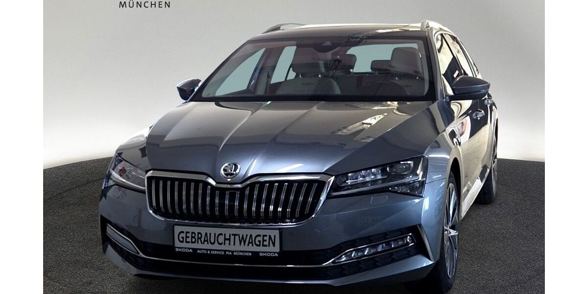 Skoda Superb 95.500 km 25.960 &euro; München 80935