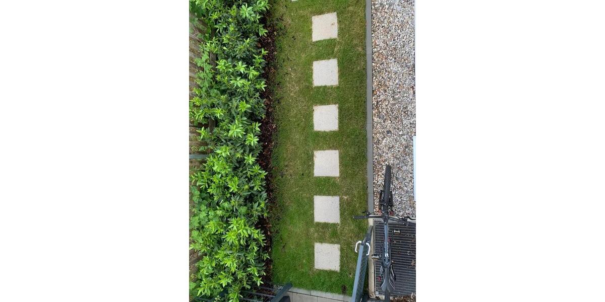 Charmantes Townhouse mit großem Garten in München-Trudering 2.5 zimmer