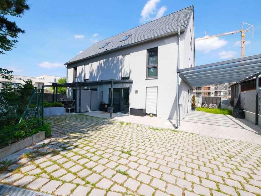 Haus zum Mieten in Dachau 2.600 € 149.82 m²