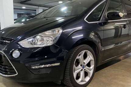 Ford S-Max 141.758 km 9.900 € München 81675