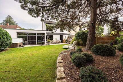 Haus München Allach-Untermenzing - 5 Zimmer, 220 m&sup2;, 1.299.000&euro; | Angebot:24809998