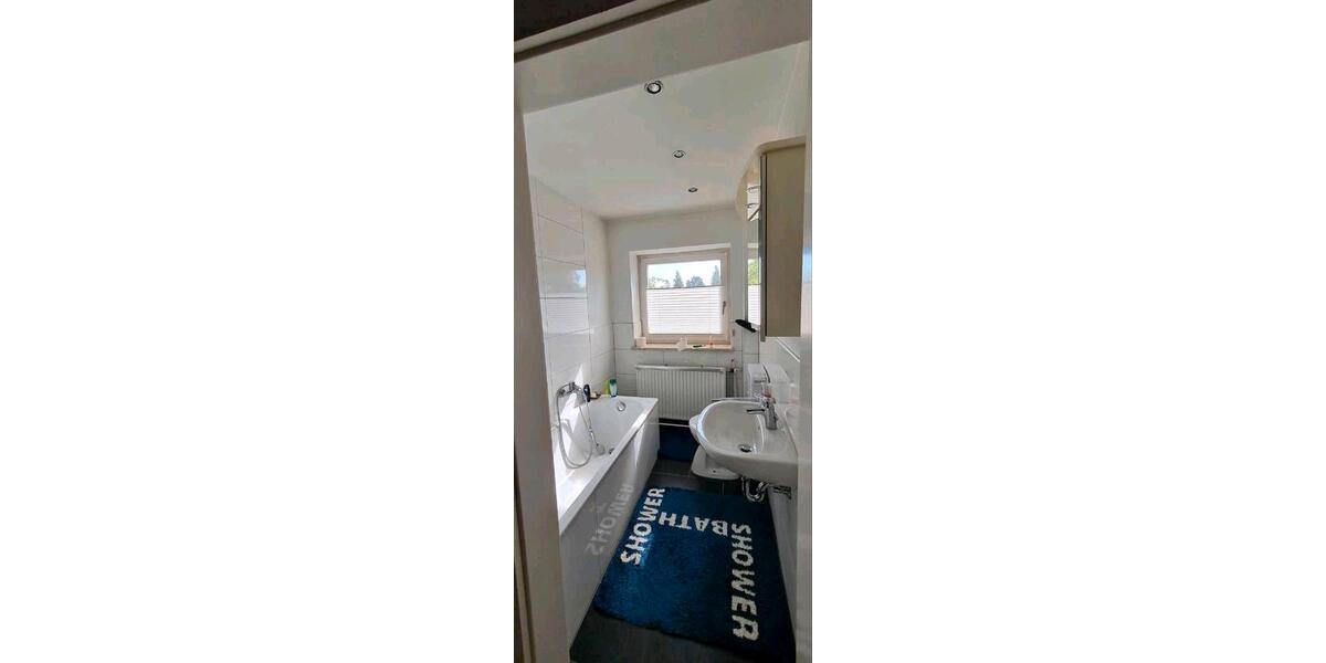 Dachgeschoßwohnung Gröbenzell - 2.5 Zimmer, 59 m&sup2;, 299.999&euro; | Angebot:26399374