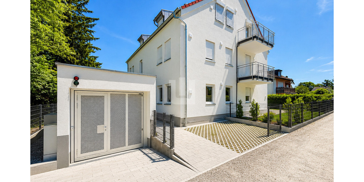 WINDISCH - ERSTBEZUG! Hochwertige 2-Zi.-DG - Wohnung mit EBK, Balkon und privatem Garten - Dachgeschoßwohnung Gröbenzell | Angebot:26764137