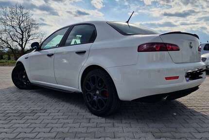 Alfa Romeo 159 205.000 km 4.800 &euro; München 81243