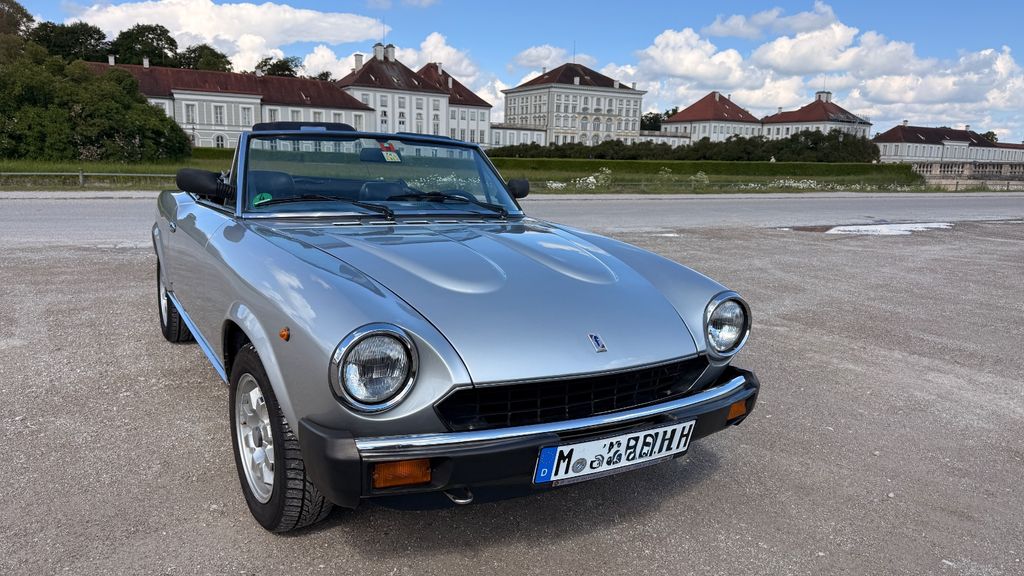 Fiat 124 Spider 157.000 km 24.800 &euro; München 80639