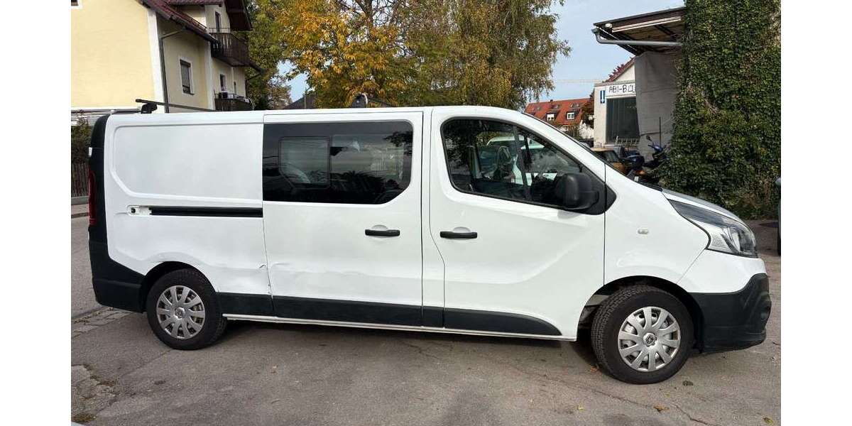 Renault Trafic 189.800 km 8.999 &euro; München 81245