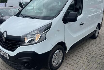 Renault Trafic 147.653 km 8.999 &euro; München OT Aubing-Lochhausen-Langwied 81243