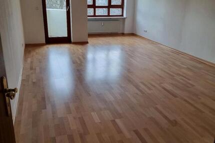 Wohnung München Au-Haidhausen - 2 Zimmer, 77 m&sup2;, 600.000&euro; | Angebot:26249022