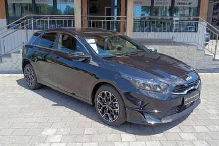 Kia ceed / Ceed 4.000 km 24.790 &euro; Höhenkirchen-Siegertsbrunn 85635