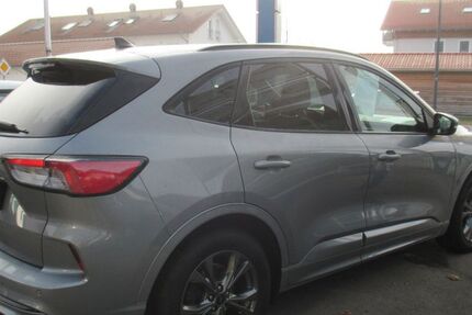 Ford Kuga 69.800 km 19.800 &euro; Faistenhaar 85649