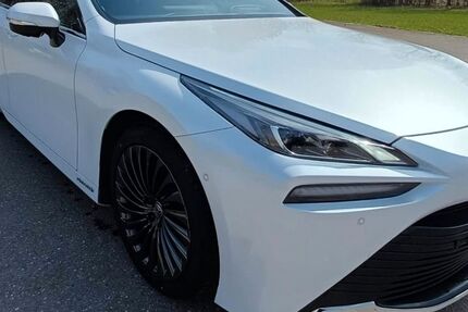 Toyota Mirai 15.000 km 19.990 &euro; Fürstenfeldbruck 82256