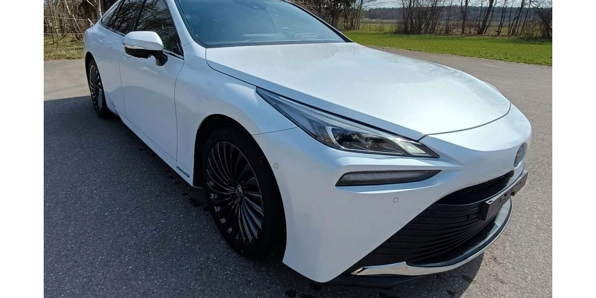 Toyota Mirai 15.000 km 19.990 &euro; Fürstenfeldbruck 82256