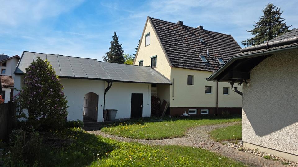 Villa Puchheim - 2 Zimmer, 183 m&sup2;, 1.800.000&euro; | Angebot:26942057