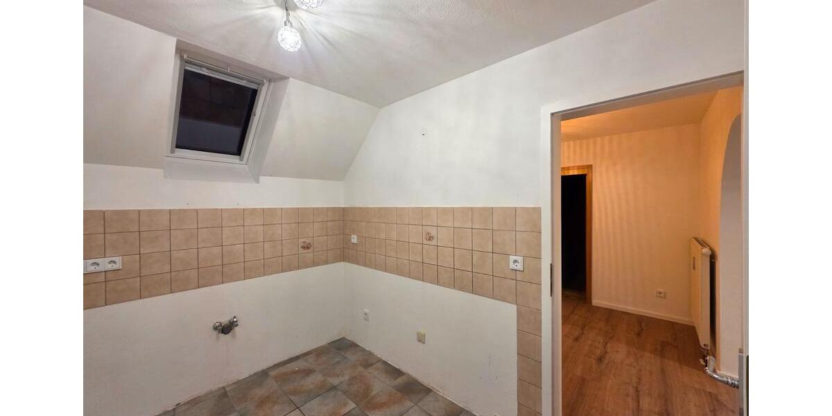 Etagenwohnung Ismaning - 4 Zimmer, 96 m&sup2;, 1.590&euro; | Angebot:26152257