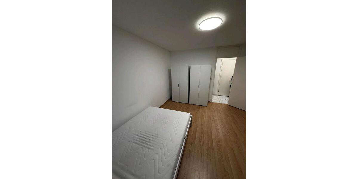Etagenwohnung München Bogenhausen - 1 Zimmer, 14 m&sup2;, 950&euro; | Angebot:26579844