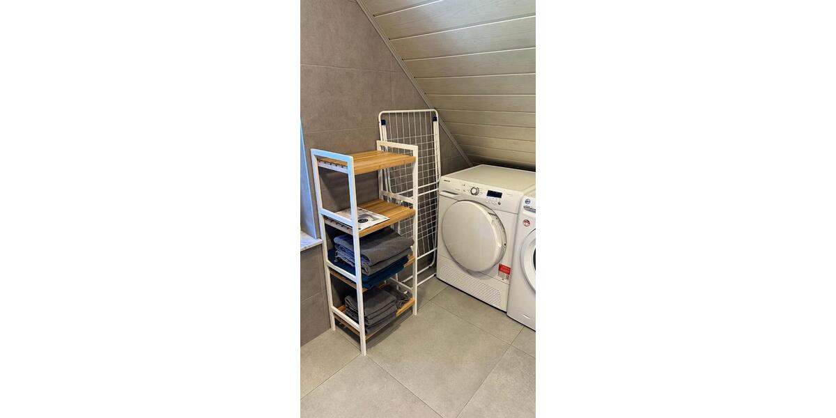 Etagenwohnung Unterföhring - 2 Zimmer, 50 m&sup2;, 1.550&euro; | Angebot:24833182