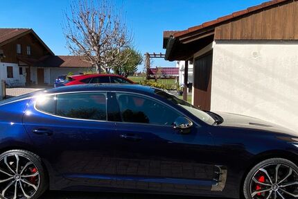 Kia Stinger 61.620 km 32.900 &euro; München Landkreis 85653