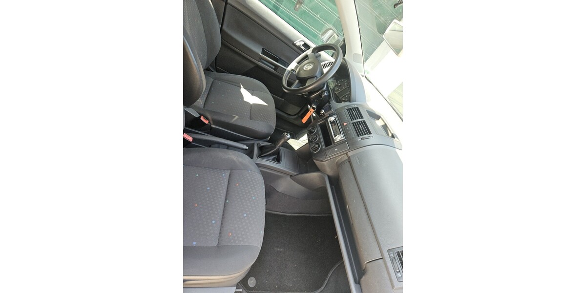 VW Polo 165.479 km 1.850 &euro; Neubiberg 85579