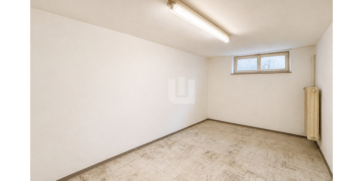 WINDISCH - Familienfreundliches Reihenhaus mit viel Potenzial in ruhiger Zentrumslage - bezugsfrei! - Reihenmittelhaus Puchheim | Angebot:27318415